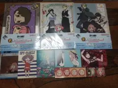 スパイファミリー　クリアファイル3枚　ポストカード　シール
