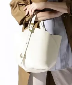 値下げ！正規品【TOFF&LOADSTONE】美品ヘプタゴンリザードバッグ