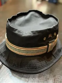 バーバリーブラックレーベル　バケットハット