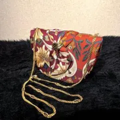 Item thumbnail for item ff2d100b-ca30-48da-87bb-becf81fd03f4