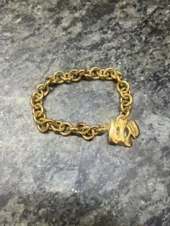 Item thumbnail for item 73e21376-9346-4c5a-8e9e-3f3bdc6ce1b2