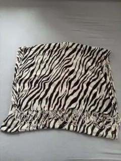 ゼブラ柄ストール フリンジ付き