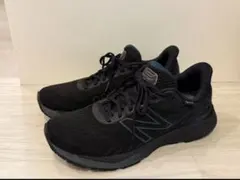 New Balance 黒スニーカー(M880X11 GORE-TEX)