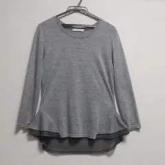 グレー フレアヘム 長袖トップス