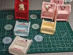ハローキティ ミニチェアセット 6色