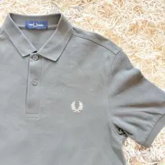 【新品】FRED PERRY フレッドペリー ポロシャツ カーキ 半袖 緑 XSのサムネイル