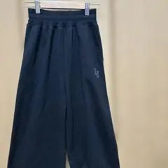repipi armario ブラック ラインストーン ロゴ スウェットパンツ