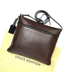 skgaku様ルイヴィトン ユタ ポシェット シャウニー 男女兼用 M93452