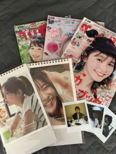 初版 弘中綾香の純度100％ SPECIAL ZINE冊子 ポスカ 切り抜き