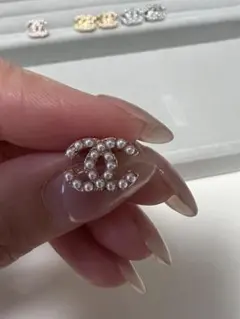 CCロゴパール付きピアス(両耳)