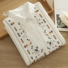 Lサイズコットン刺繍入りホワイト長袖シャツ