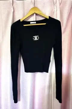 GYDA Symmetry MOLD クルーネックニット　ブラック