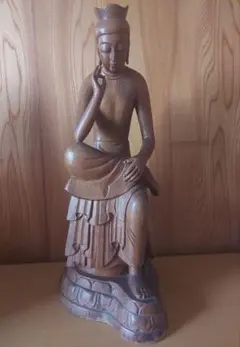 呪物 ネパール・インド北部 木彫り女性像（ヴィンテージ民芸品