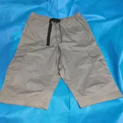 ユニクロベージュ 系メンズカーゴパンツ 調整可能