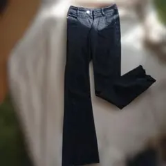 ダークブルーブーツカットデニム