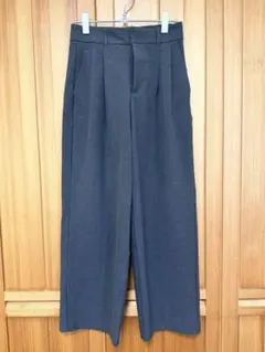【未使用品】　GU タックワイドパンツ グレー タグなし
