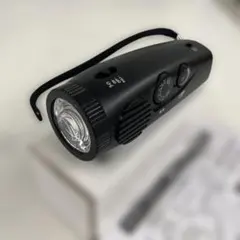 多機能 防災ラジオ LEDライト サイレン搭載 ブラック 携行用 AM/FM