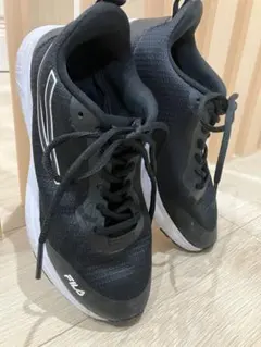 FILA（フィラ）スニーカー