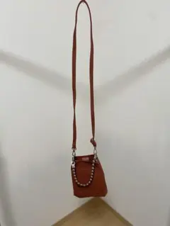 ミニショルダーバッグ 巾着型 キャメル ブラウン チェーン付き