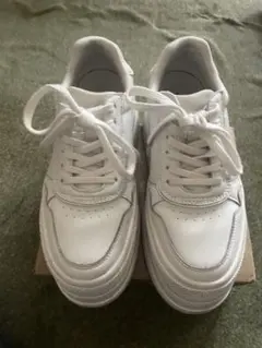 厚底スニーカー 白