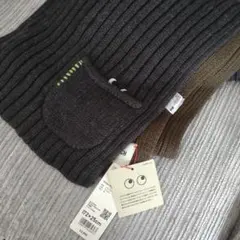 新品☆ユニクロ　アニヤ・ハインドマーチマフラー