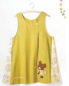 くまのがっこう黄色花柄保育士エプロン