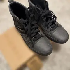 DIESEL ブラック ハイカットスニーカー