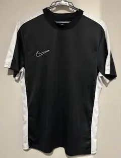 NIKE ナイキ サッカー 半袖 Tシャツのサムネイル