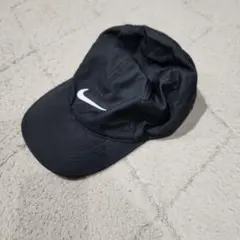 Nike Dri-FIT 黒キャップ
