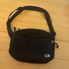 Champion ショルダーバッグ ブラックのサムネイル