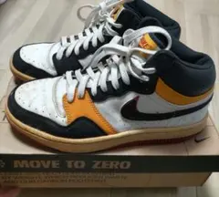 ぴ*ょ様 ナイキ　コートフォース　ハイ　ベイシック