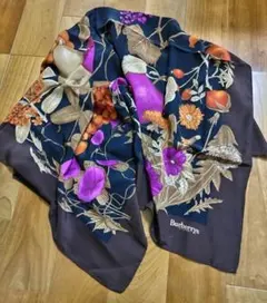 Burberrys スカーフ フルーツ 花柄のサムネイル