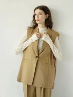 【YAMADAYA / FIKA.】バックファーテーラードジレ