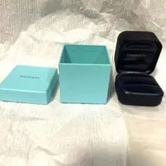 Tiffany & Co. ギフトボックスとリングケース　結婚指輪用