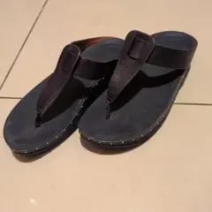 FitFlop★トングサンダル スタッズ★パープル　23.5〜24のサムネイル