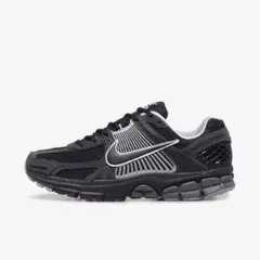 NIKE ZOOM VOMERO 5 ブラックのサムネイル
