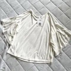 【新品】socolla ギャザースリーブTシャツ　日本製のサムネイル