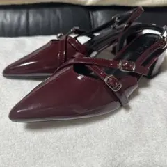 【新品未使用】SHEIN バーガンディ クロスストラップ パンプス ハイヒール
