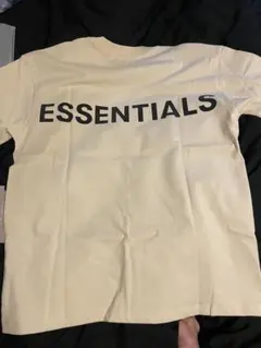 ESSENTIALS Tシャツ クリーム