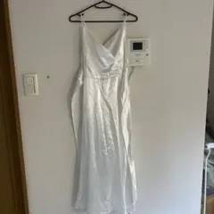 ホワイトラップドレス リボン付き