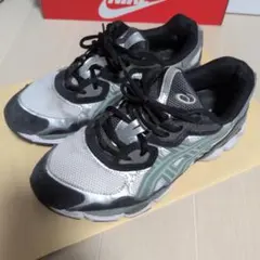 ASICS GEL-NYC スニーカー 26.0cmのサムネイル
