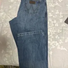 Wrangler ストレートデニムパンツ