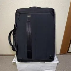 BERMAS ビジネスリュック　ビジネスバッグ　B4サイズ対応のサムネイル