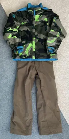 DESCENTEキッズ スキーウェア120 GORE-TEXグローブ2つ付き