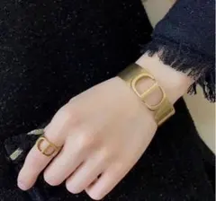 Dior バングルのサムネイル