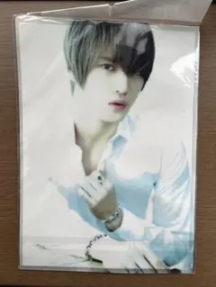 東方神起　JYJ ジェジュン　ユンホ　ジュンス　クリアファイル、うちわ、厚紙