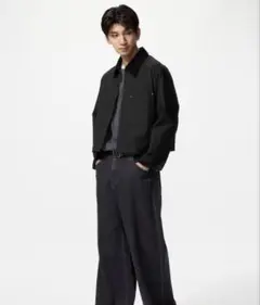 UNIQLO ジップアップショートジャケット (ブラック）