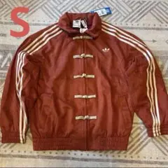 【超激レア‼️】中国限定 adidas トラックジャケット　sサイズ　レッドのサムネイル