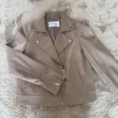 Item thumbnail for item 0d8ac537-8b38-44d6-90d0-0c40988f8086