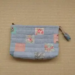 ハンドメイド‪☆パッチワーク布製ポーチ 青系